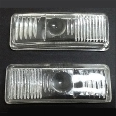 Set of reproductions in plastic of the parking/turn signal lenses for all 1946-48 Chrysler Royal - Windsor - Saratoga - New Yorker - Town/Country - Imperial
