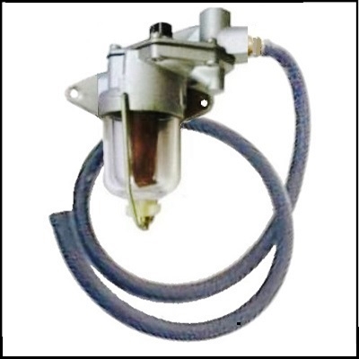 Eliminate the low tech primer bulb and add an effective fuel filter to your vintage boat with this bulkhead-mounted combination primer/filter