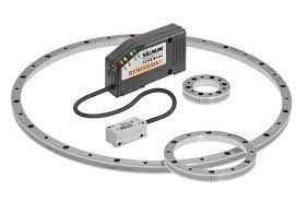 Renishaw: SiGNUM SR readheads. Model: A-9570-2004