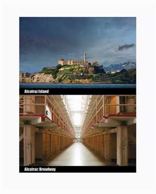 lenticular Postcard Alcatraz Island and cell corridor  " Broadway"