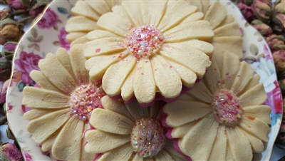 Pink Sugar Pie Crust Shaped Flower Wax Tarts