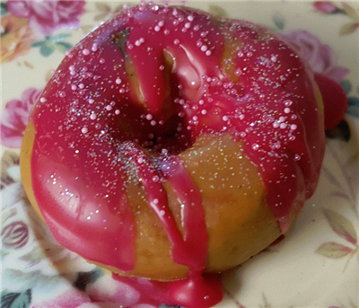 Raspberry Donut Shaped Wax Tarts