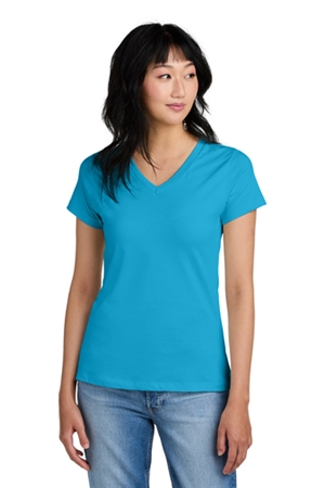District Â® Womenâ€™s Perfect Weight Â® V-Neck Tee