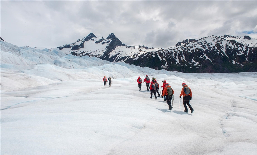 Hiking Day Trip to Mendenhall Glacier and Mendenhall Lake in Juneau
