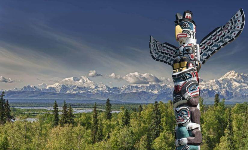 Ketchikan Highlights, Saxman Native Village, and Lumberjack Show from Ward Cove