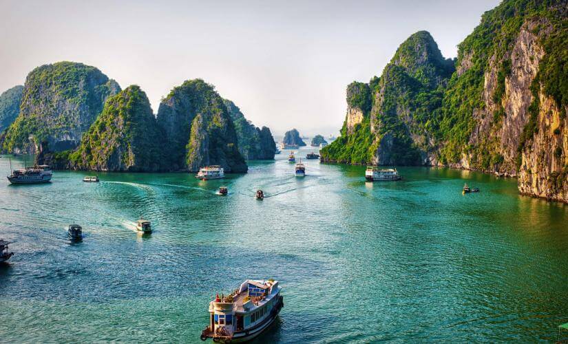 Private Half Day Quang Yen Village, Museum, and Temple