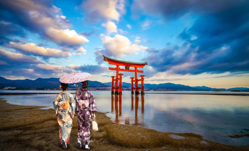 Private Cultural and Historical Hiroshima Highlights