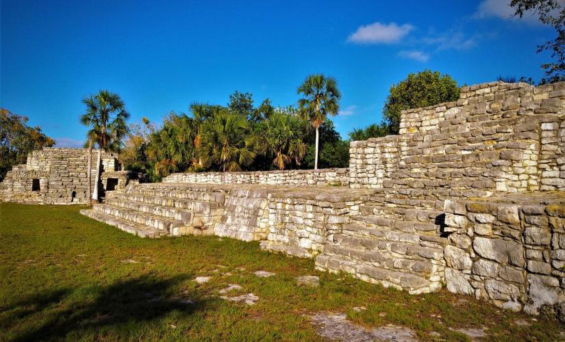 Private Oxkintok Mayan Ruins and Lunch (Exclusively for Distinctive Voyages)