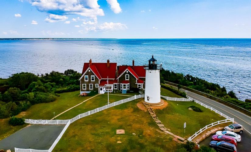 Island and Martha's Vineyard Day Trip Tour from Boston (Oak Bluffs, Gay Head Cliffs)