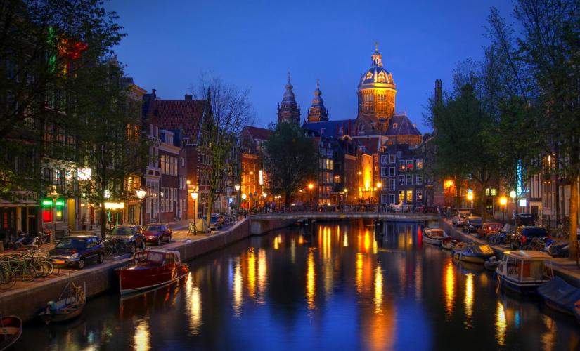 Candlelight Cruise in Amsterdam