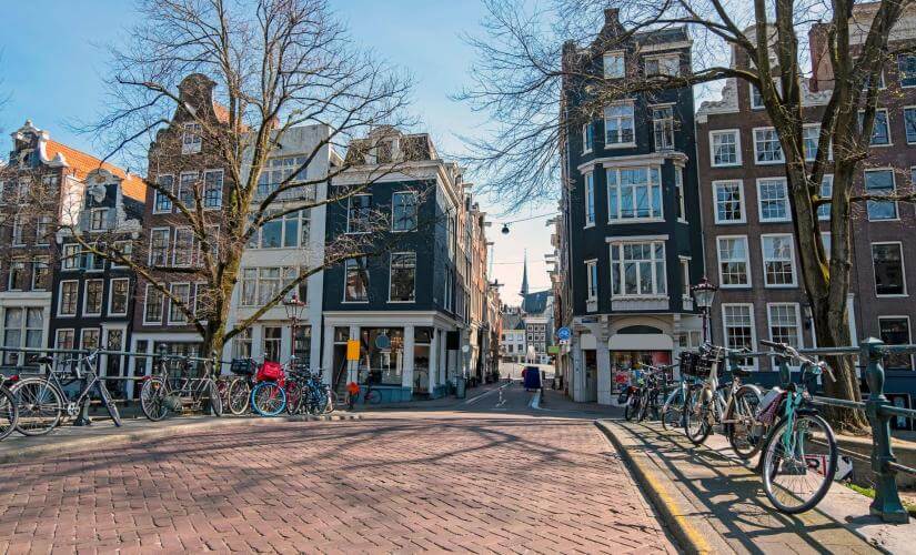Private Exploring Amsterdam's Jewish Quarter Walk