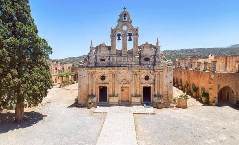 Private Rethymno Old Town Highlights and Arkadi Monastery from Souda