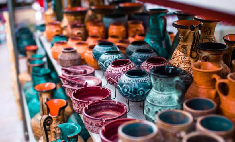 Private Rethymno Town with Cretan Honey, Olive Oil, and Pottery from Souda