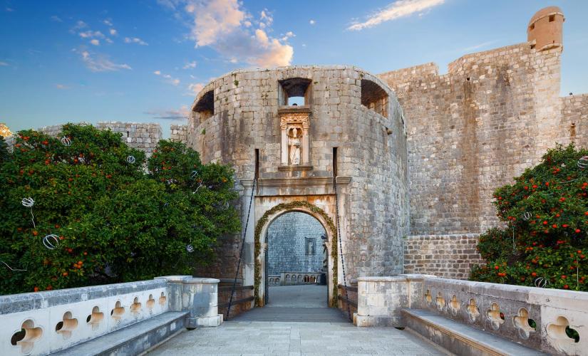 Game of Thrones Tour in Dubrovnik (Pile Gate and the Lovrijenac Fort)