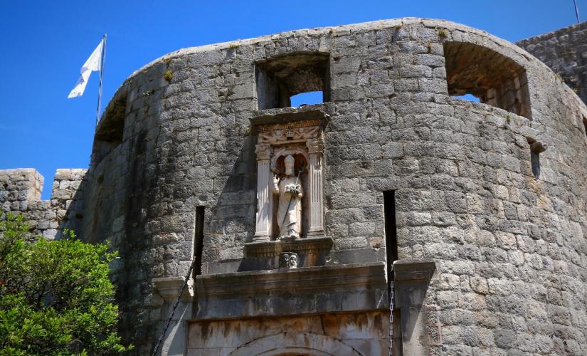 Exclusive Best of Dubrovnik, Kotor, Mykonos, Naples, and Santorini Package
