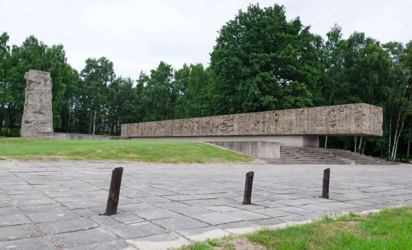 Guided Stutthof Holocaust Concentration Camp Experience from Gdynia