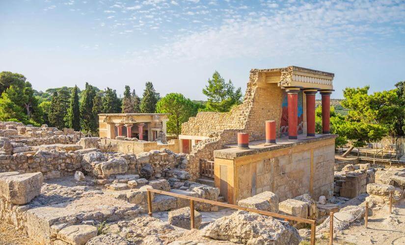Heraklion Archaeological Museum Discovery and Knossos Palace