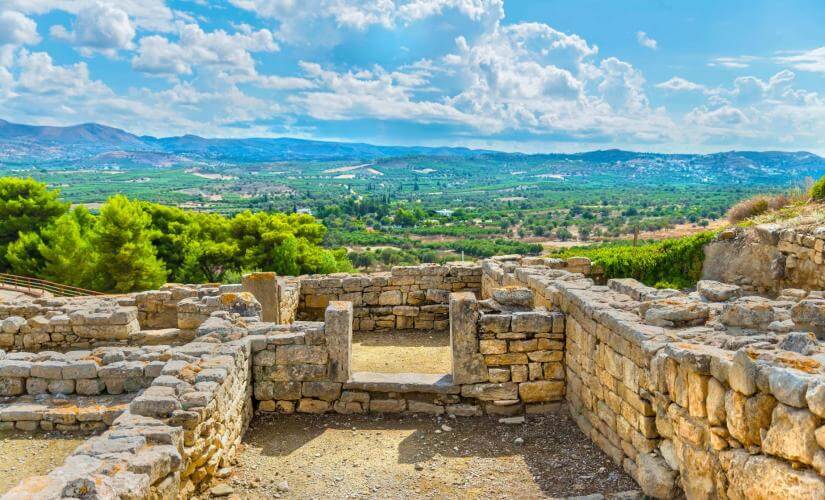 Private Ancient Palaces, Minoan Wine, and Matala Beach