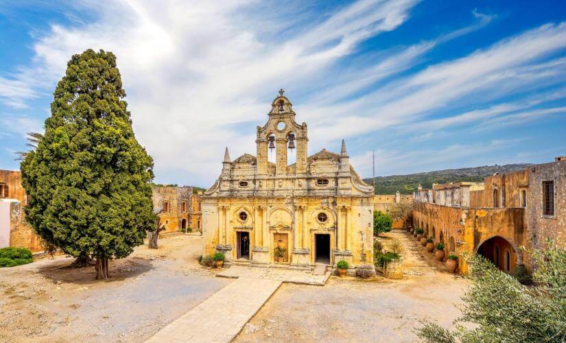 Private Rethymno Old Town Highlights and Arkadi Monastery from Heraklion