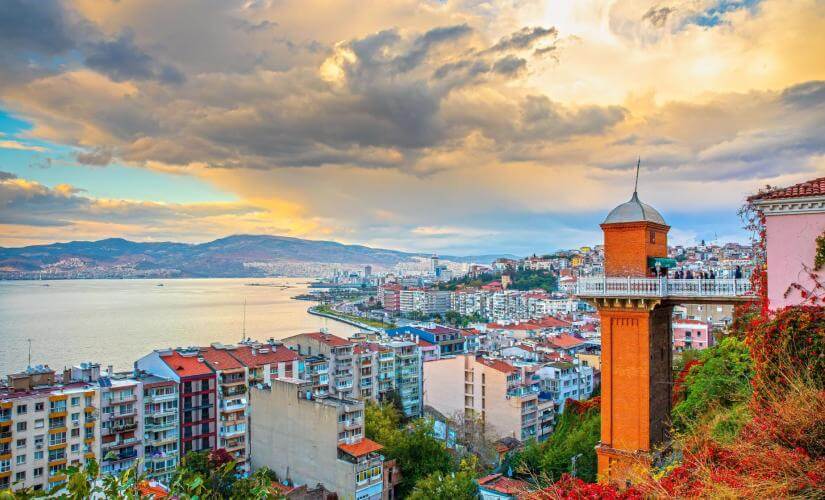 Izmir Archeology Museum and City Tour