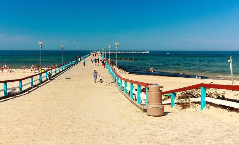 Private Palanga Amber Museum and Botanical Park with Baltic Coast from Klaipeda