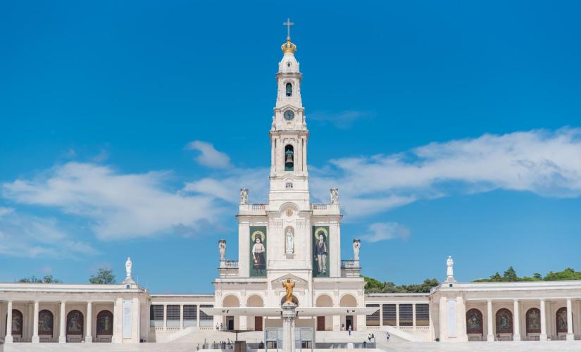 Private Fatima, Obidos and Nazare Tour