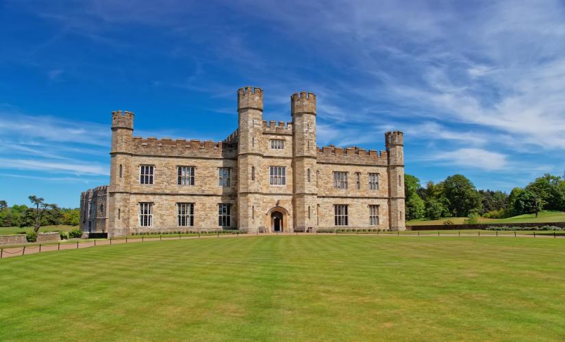 Leeds Castle, Canterbury, Greenwich and Thames Tour (Big Ben, Dover)