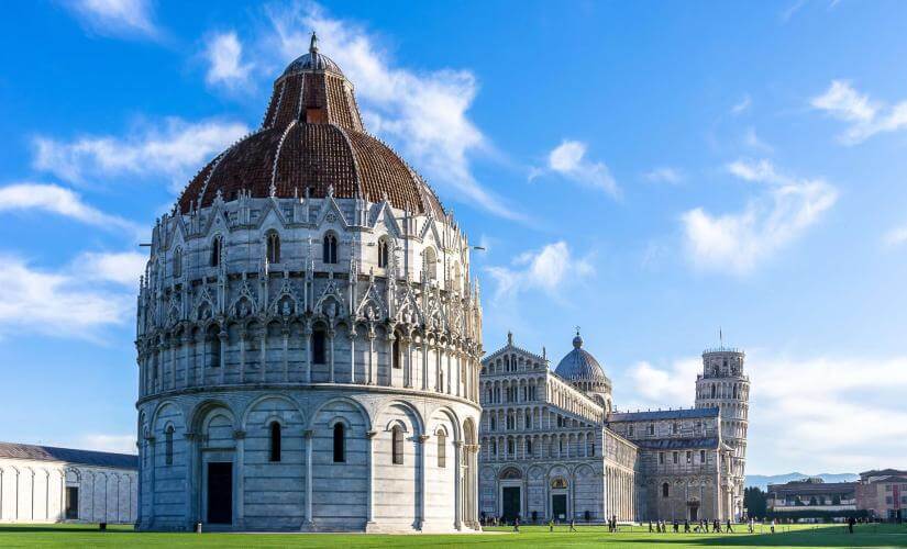 Pisa and the Leaning Tower with Cinque Terre's Manarola On Your Own from La Spezia
