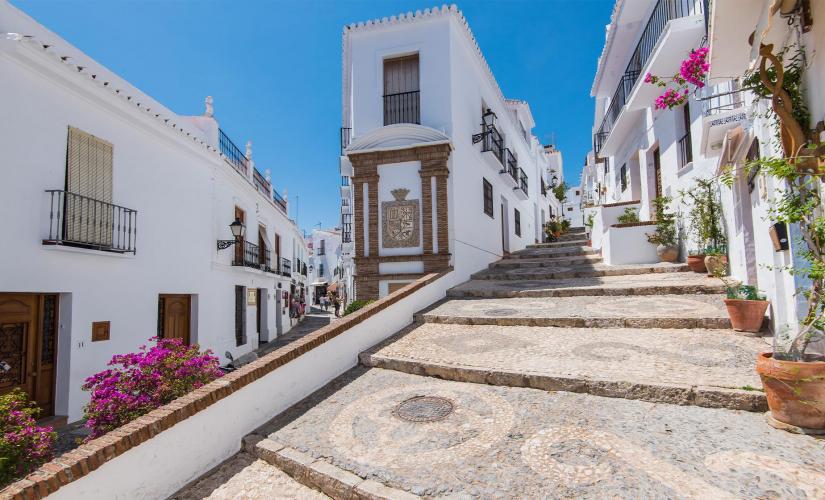 Nerja & Frigiliana Tour