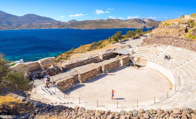 Private Ancient Milos, Venus de Milo, and Catacombs