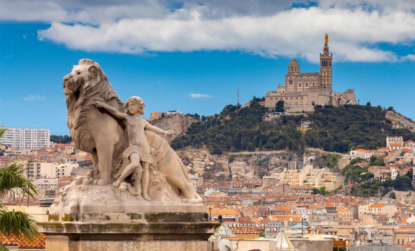 Private Aix En Provence and Marseille Tour by Minivan (Rotonde Square, Quartier Mazarin)