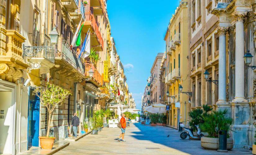 Private Half Day Walk In the Heart of Palermo