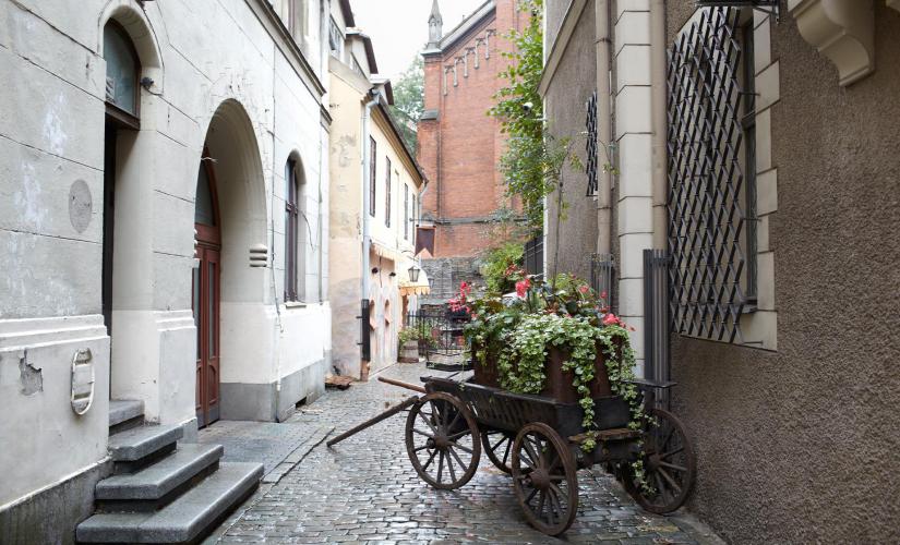 Private Medieval Riga Walking Tour with Meeting Point at the Grand Hotel Kepinski (More Party 2025)