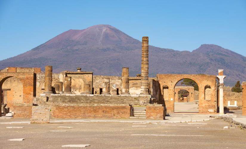 Small Group Pompeii Ruins and Mount Vesuvius from Salerno
