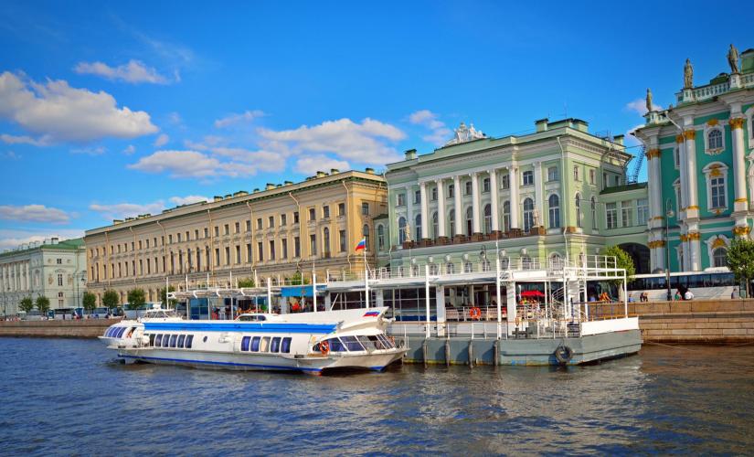 Private Royal Palaces and Hydrofoil