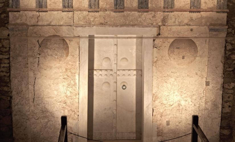Private Vergina Royal Tombs and Artifacts Walking Exploration