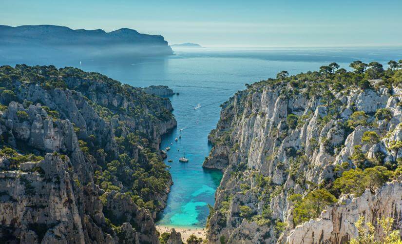 Discover Cassis, Calanques, and Provence Wine Tasting from Toulon