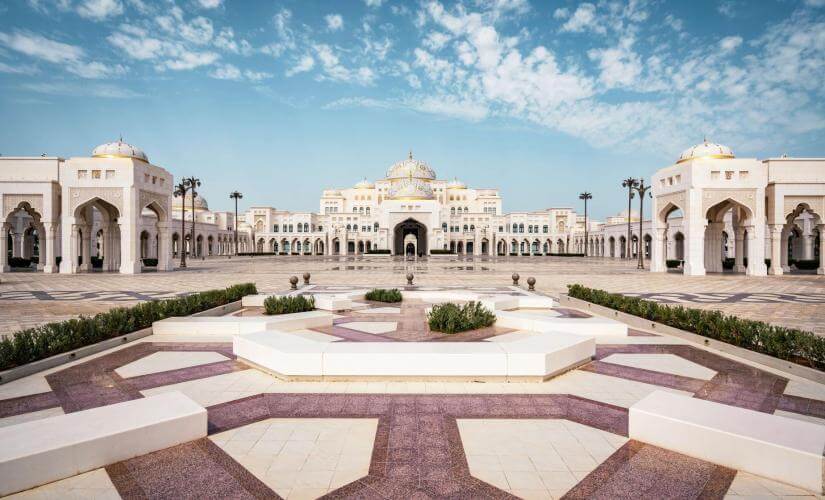 Explore Qasr Al Watan Presidential Palace and the Louvre Abu Dhabi