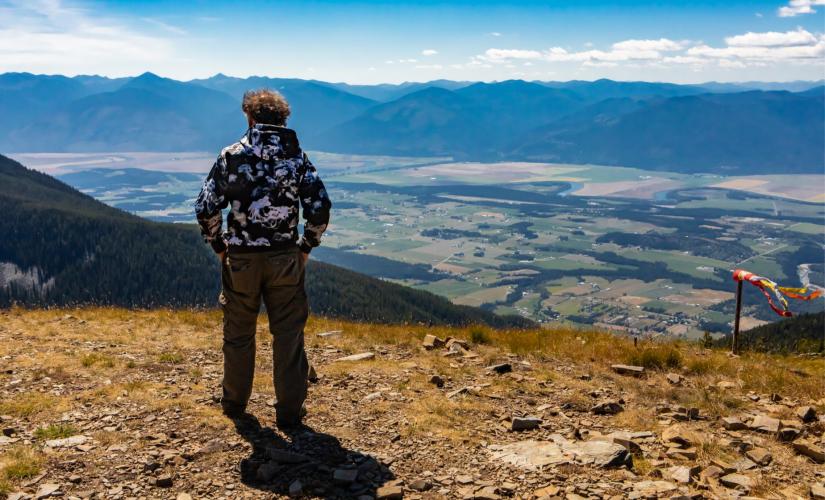 Hike to Creston Mountain Lighthouse