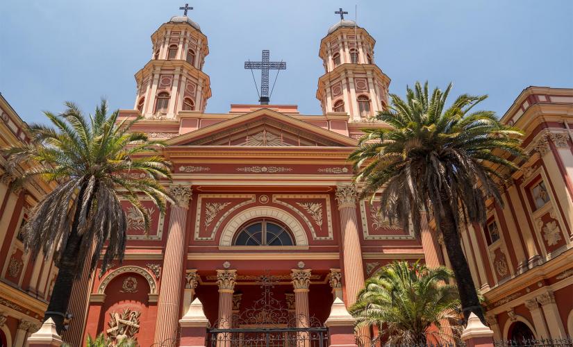 Santiago Valparaiso City Tour (EstaciÃ³n Central, La Moneda)