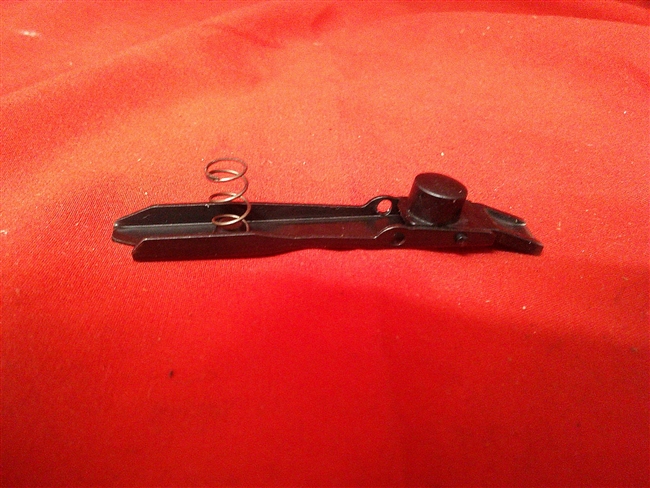 ATA CY Carrier Latch