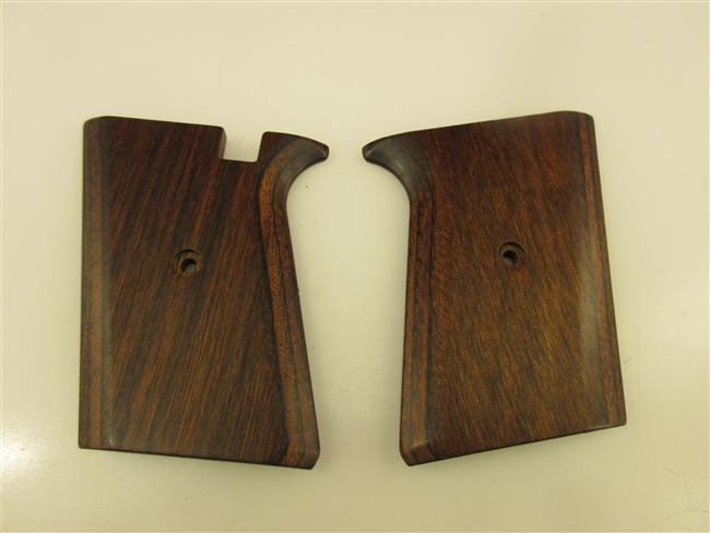 Davis P-32 Grip Set, Wood
Models P-32, P-380