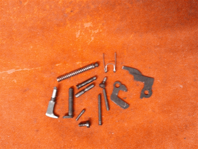FEG 40RZ Parts Assortment