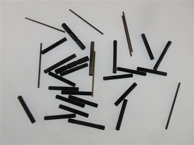 Glock Assembly Pin Assortment
â€‹Approximately 25 Pins, Plastic And Metal