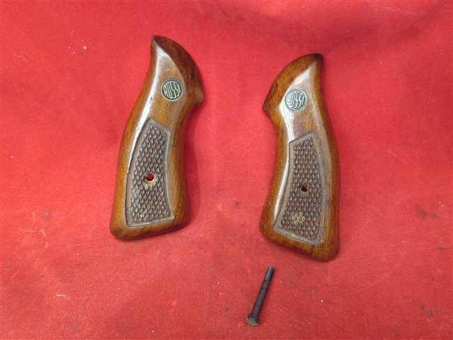 Rossi 58 S Grip Set