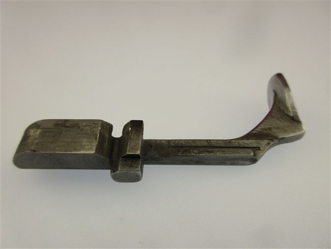 SKB300 Operating Handle, 12 Gauge
â€‹Models 300, 900