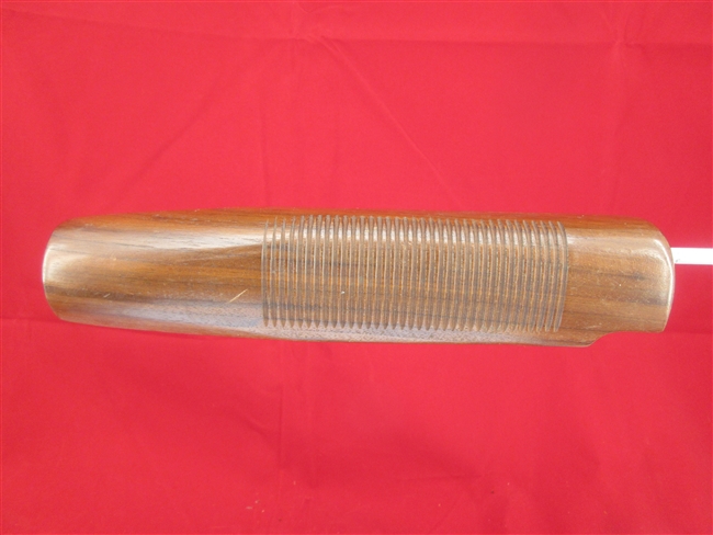Mossberg 500  Forend
â€‹Ribbed, Oil Finish , for Dual Action Bar Slide