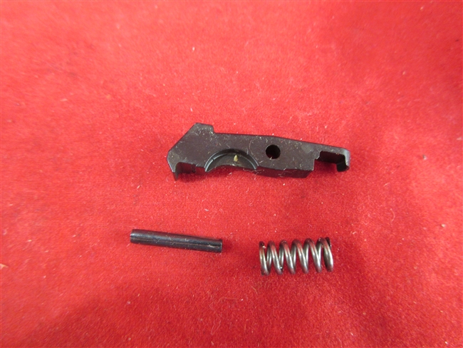 Mossberg MC1SC Extractor Assembly