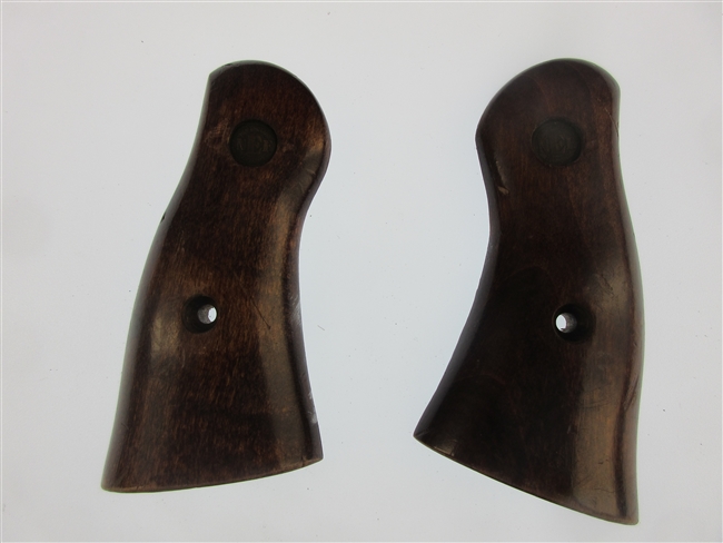 New England Firearms R92 Ultra Grip Set