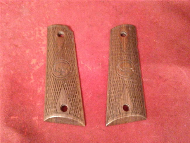Chiappa 1911-22 Grip Set